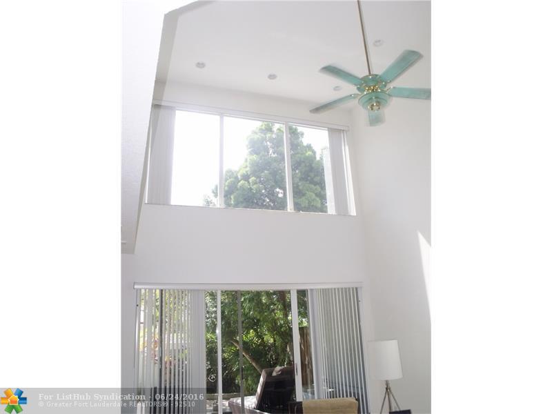 1610 NE 1st St 8, Fort Lauderdale, FL 33301
