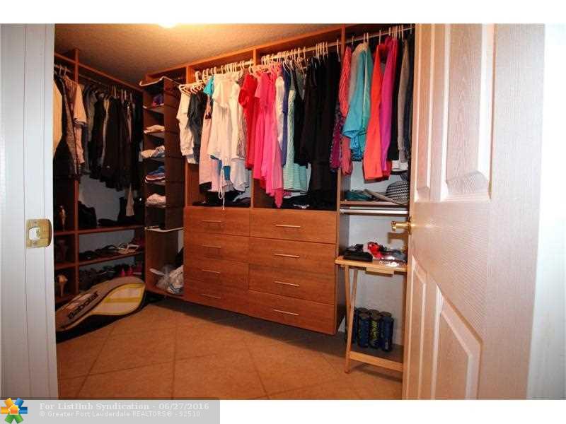151 NE 16th ave 380, Fort Lauderdale, FL 33301