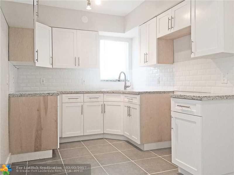 641 NE 8th Ave 4, Fort Lauderdale, FL 33304