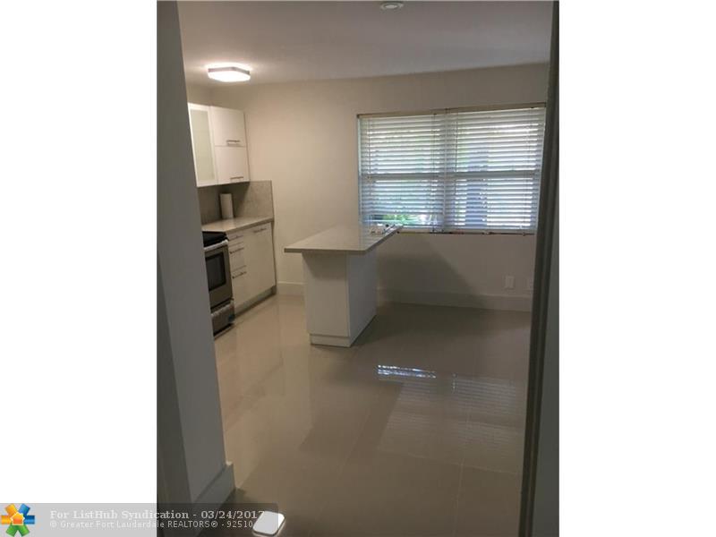 924 NE 17th Ter, Fort Lauderdale, FL 33304
