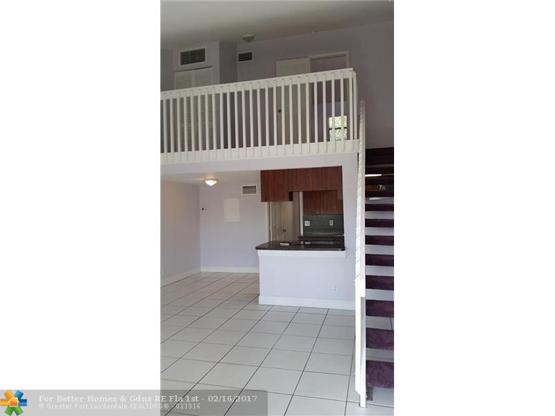 1455 Holly Heights Dr., Fort Lauderdale, FL 33304