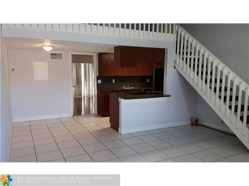 1455 Holly Heights Dr., Fort Lauderdale, FL 33304