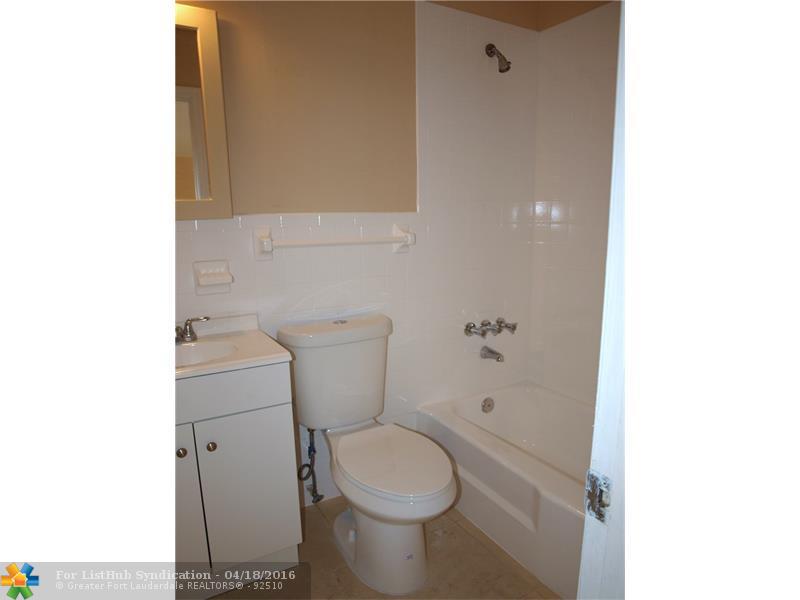 305 NE 16th St B-6, Fort Lauderdale, FL 33304