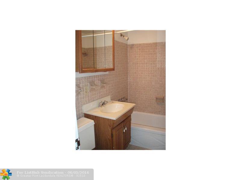 917 NE 16th Ave 7, Fort Lauderdale, FL 33304