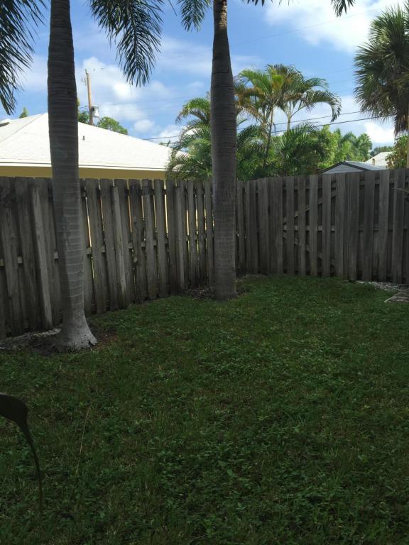 1631 NE 11th Street, Fort Lauderdale, FL 33304