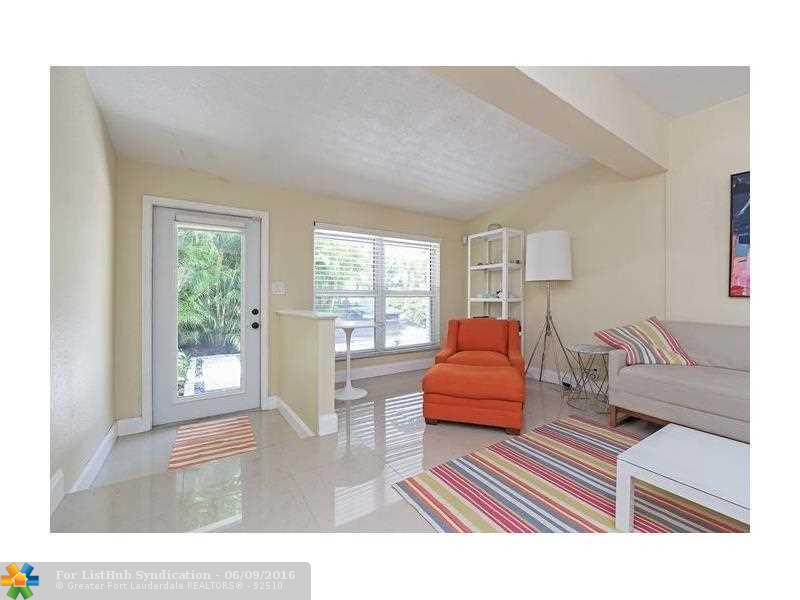 1528 NE 17th Ter, Fort Lauderdale, FL 33304
