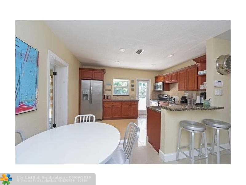 1528 NE 17th Ter, Fort Lauderdale, FL 33304
