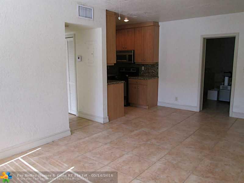 1423 Holly Heights Dr # 3, Fort Lauderdale, FL 33304