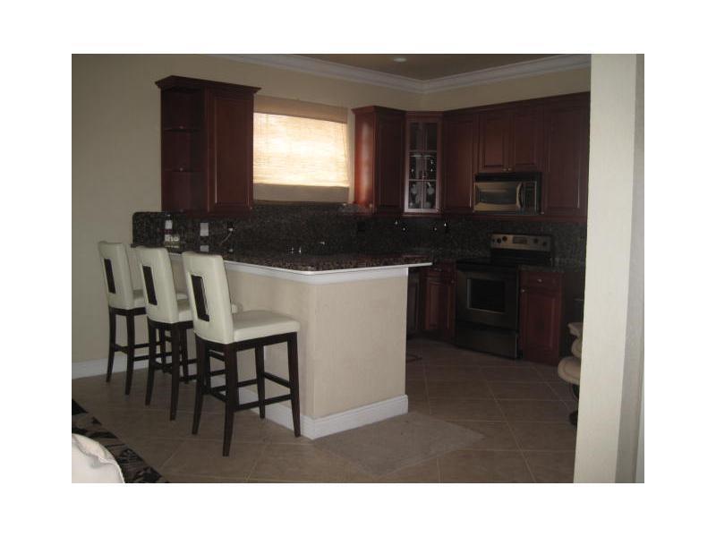 1750 Northeast 11, Fort Lauderdale, FL 33304