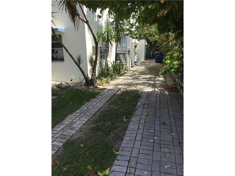 3015Seville St, Fort Lauderdale, FL 33304