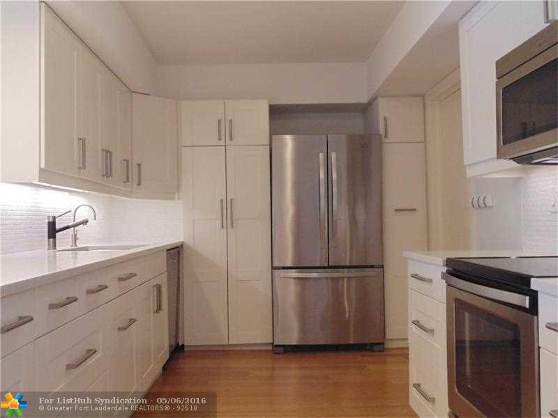 1881 Middle River Dr 202, Fort Lauderdale, FL 33305