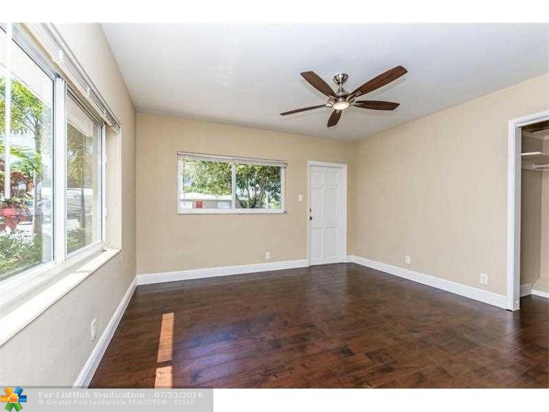 1900 NE 15th Ave, Fort Lauderdale, FL 33305