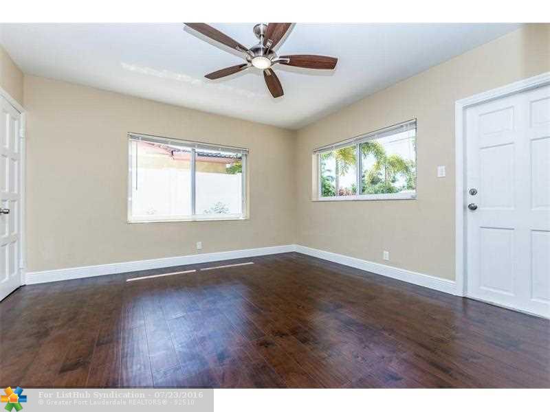 1900 NE 15th Ave, Fort Lauderdale, FL 33305