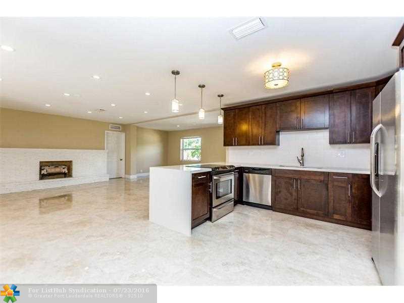 1900 NE 15th Ave, Fort Lauderdale, FL 33305