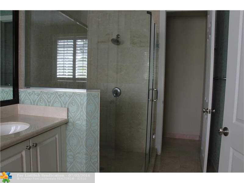 1806 NE 26th Ave 1806, Fort Lauderdale, FL 33305