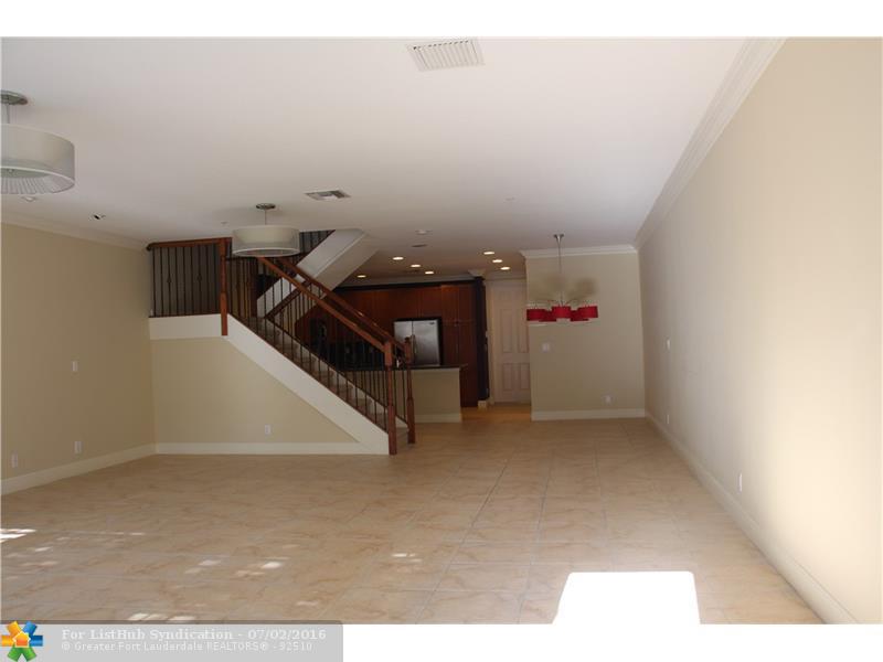 1806 NE 26th Ave 1806, Fort Lauderdale, FL 33305