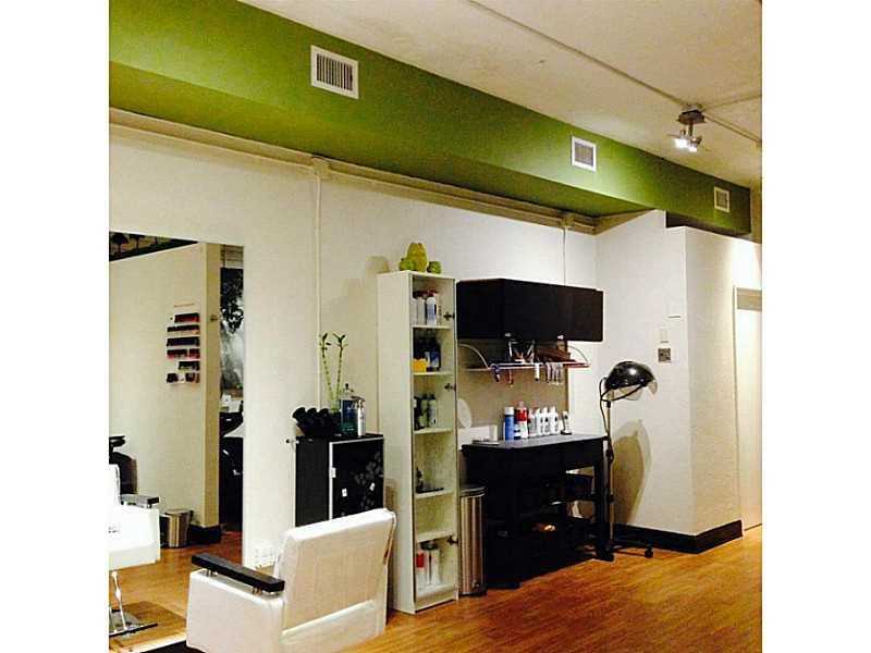 WILTON DRIVE, Wilton Manors, FL 33305