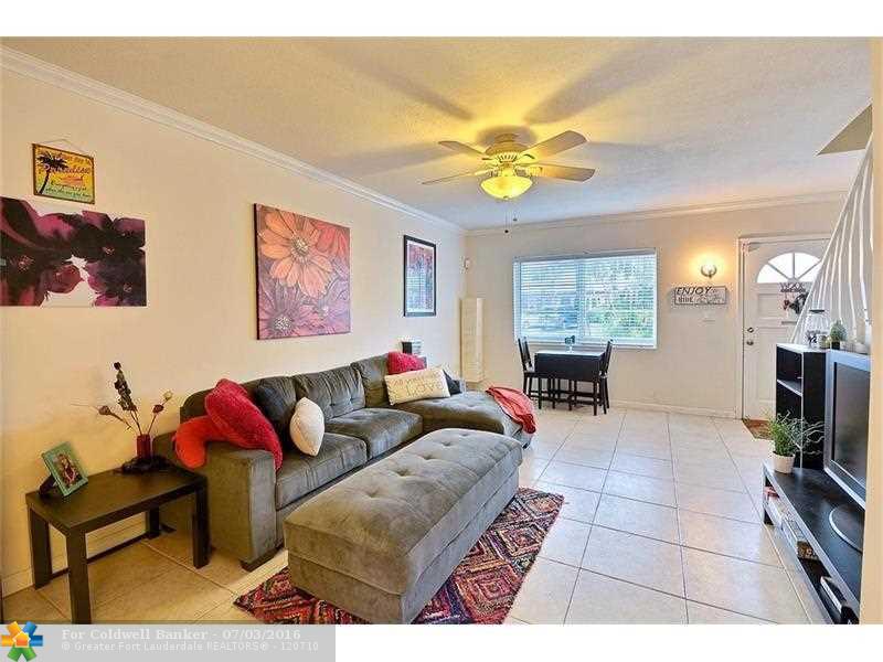 176 NE 20th Ct, Wilton Manors, FL 33305
