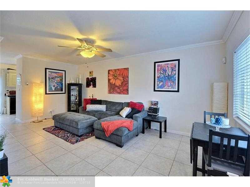 176 NE 20th Ct, Wilton Manors, FL 33305