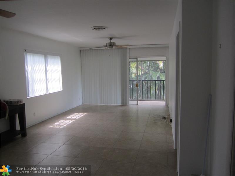 2801 NE 33rd Ct 201, Fort Lauderdale, FL 33306