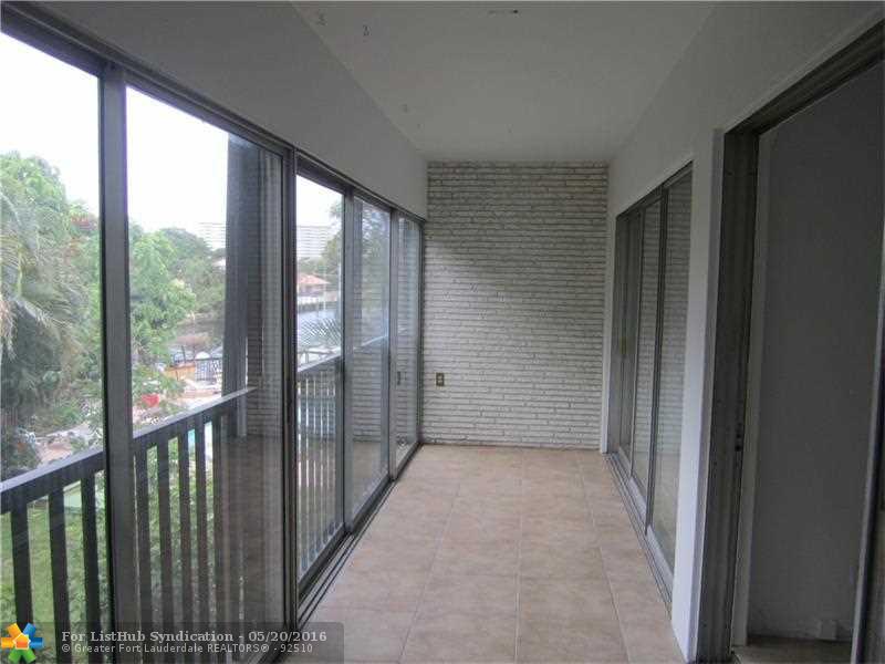 2801 NE 33rd Ct 201, Fort Lauderdale, FL 33306