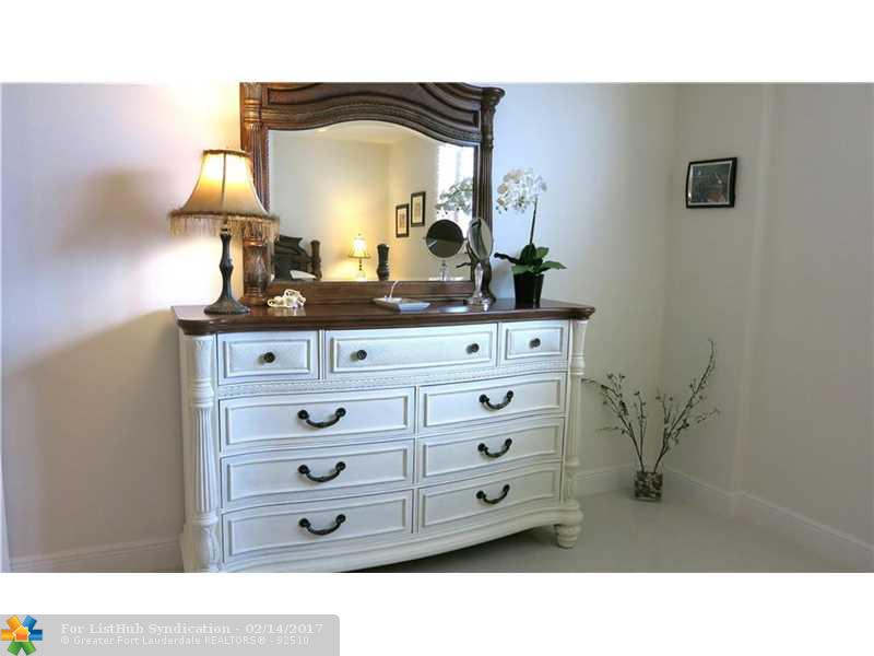 4250 Galt Ocean Dr 14R, Fort Lauderdale, FL 33308