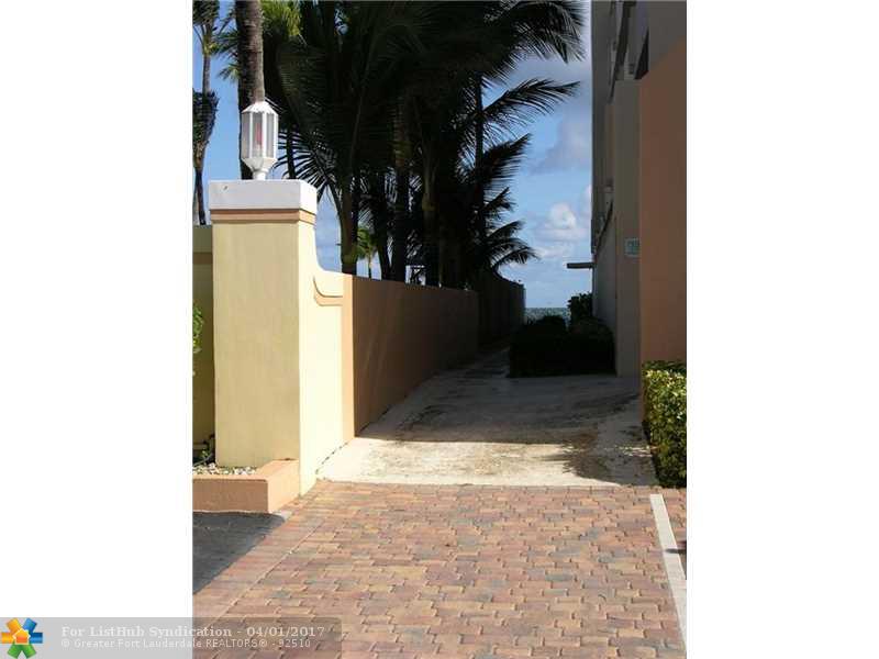 4228 N Ocean Dr 30, Lauderdale By The Sea, FL 33308