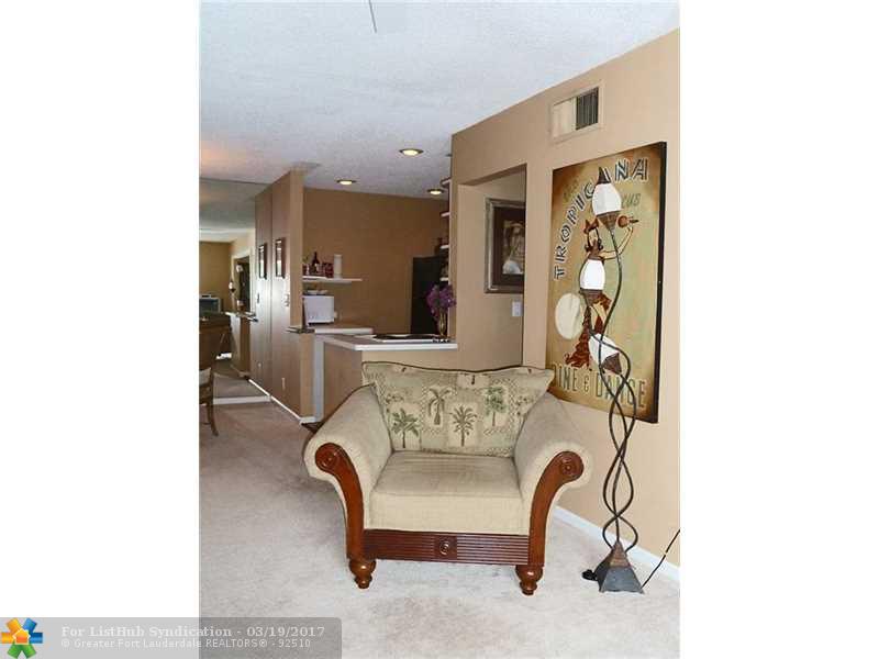 6341 Bay Club Dr 4, Fort Lauderdale, FL 33308