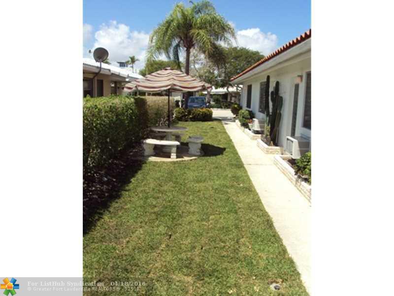 4244 Sea Grape Dr, Lauderdale By The Sea, FL 33308