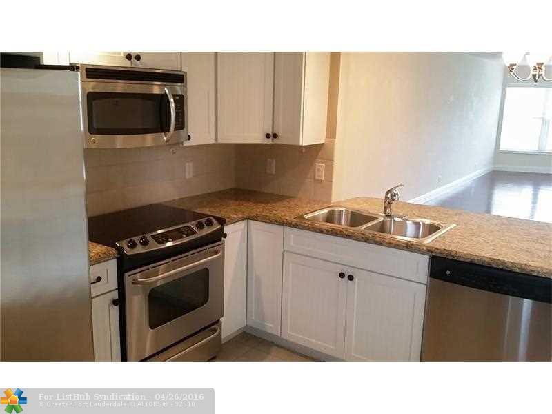 3121 NE 51 ST 204-E, Fort Lauderdale, FL 33308