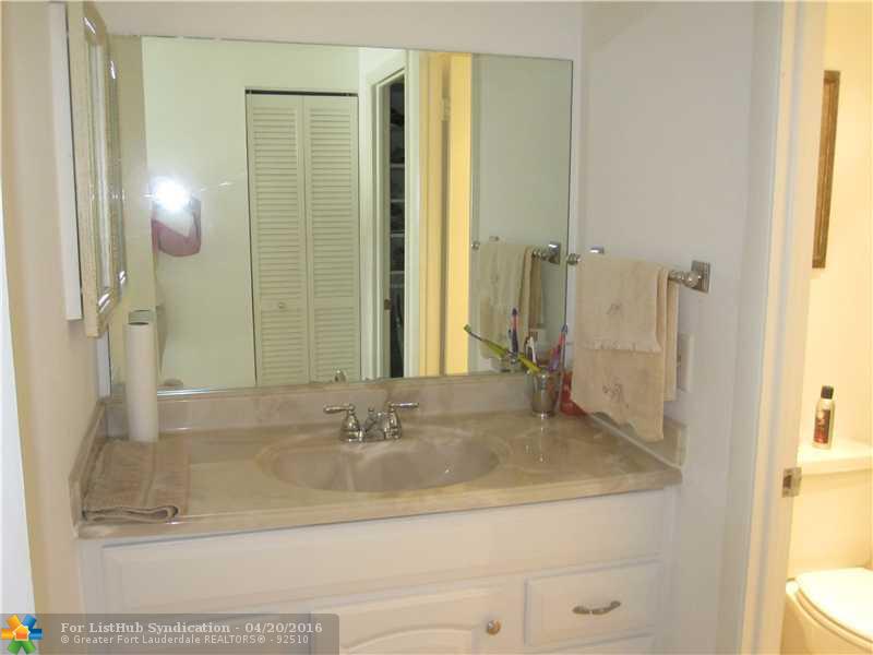 3015 N Ocean Blvd 3G, Fort Lauderdale, FL 33308