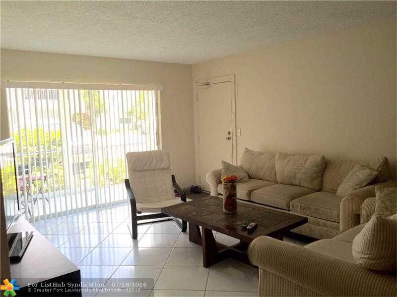 6469 Bay Club Dr 2, Fort Lauderdale, FL 33308
