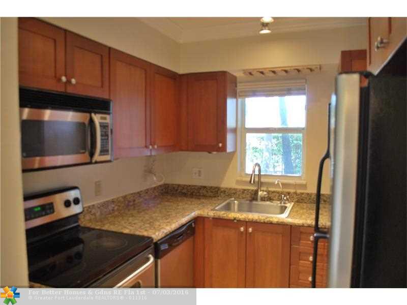4001 NE 21st Ave # 103, Fort Lauderdale, FL 33308