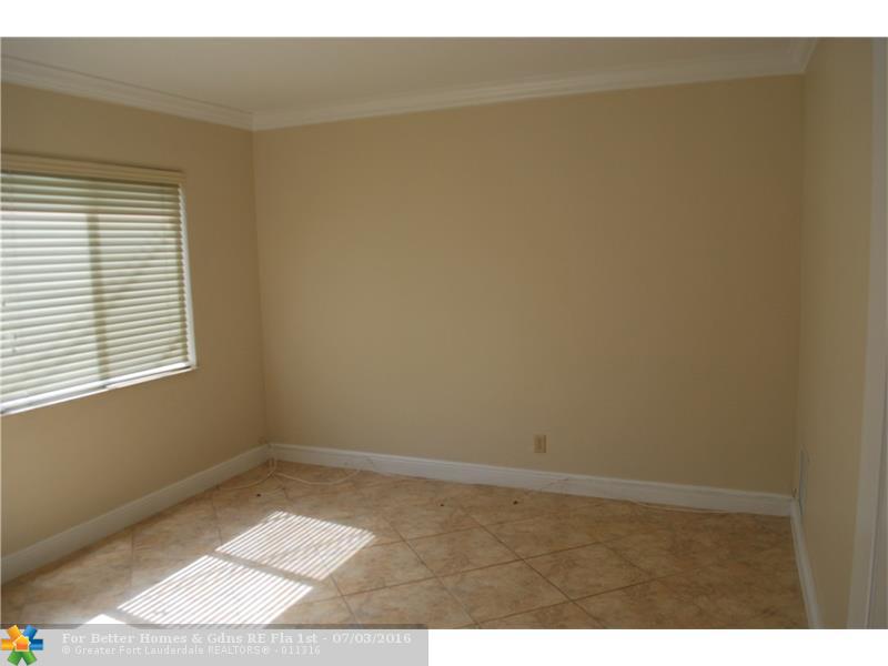 4001 NE 21st Ave # 103, Fort Lauderdale, FL 33308