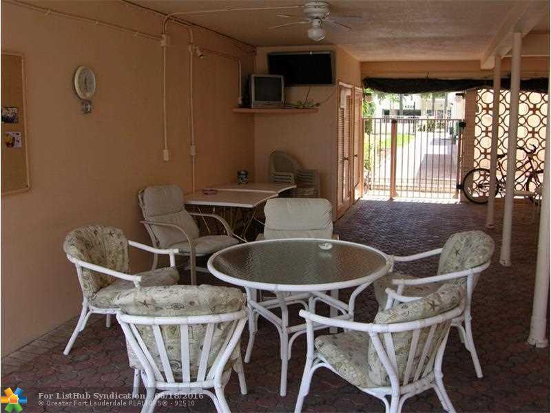 4228 N Ocean Dr 20, Lauderdale By The Sea, FL 33308