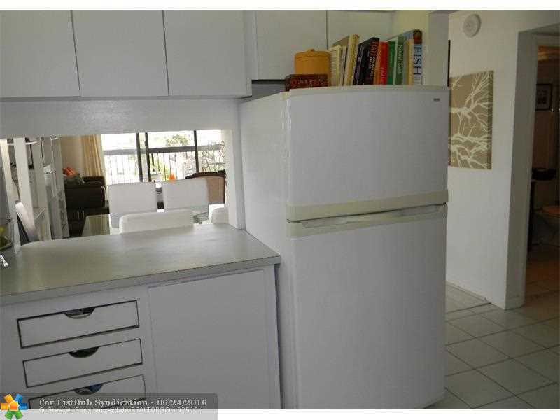 4800 Bayview Dr 801, Fort Lauderdale, FL 33308