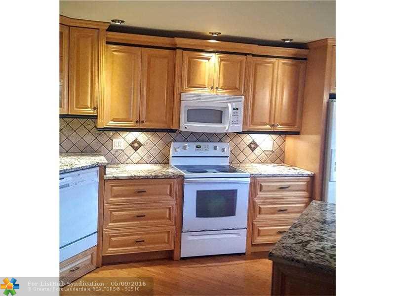5203 NE 24th Ter 114, Fort Lauderdale, FL 33308