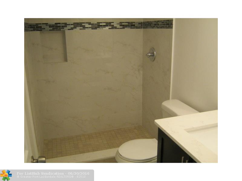 4117 Bougainvilla Dr 204, Lauderdale By The Sea, FL 33308