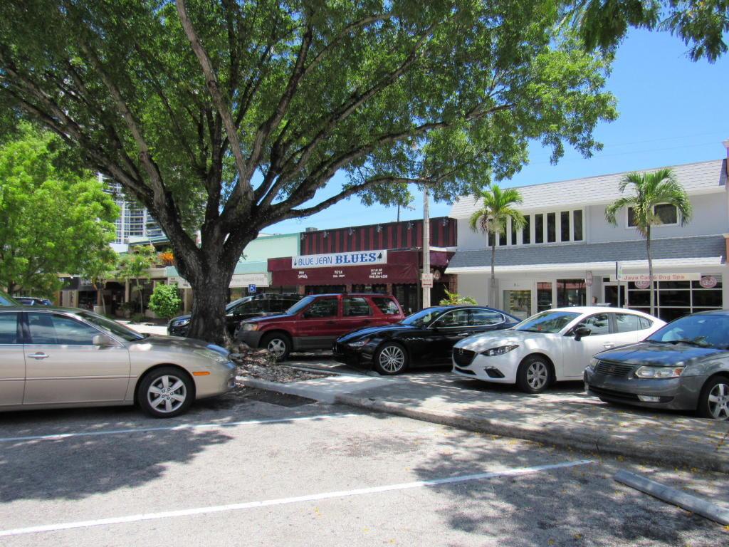 3309 NE 33 Street, Fort Lauderdale, FL 33308