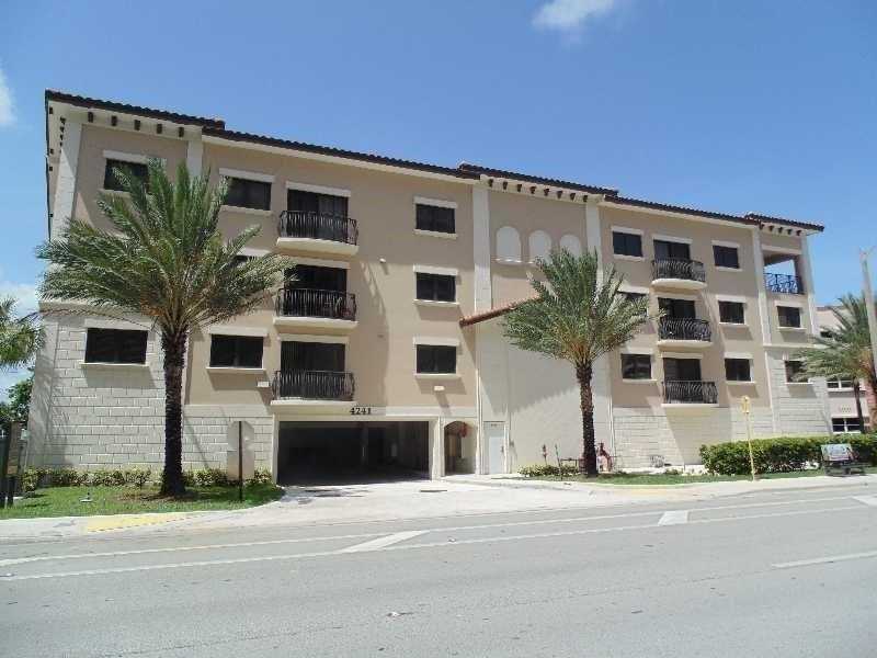 4241 North Ocean Blvd, Fort Lauderdale, FL 33308