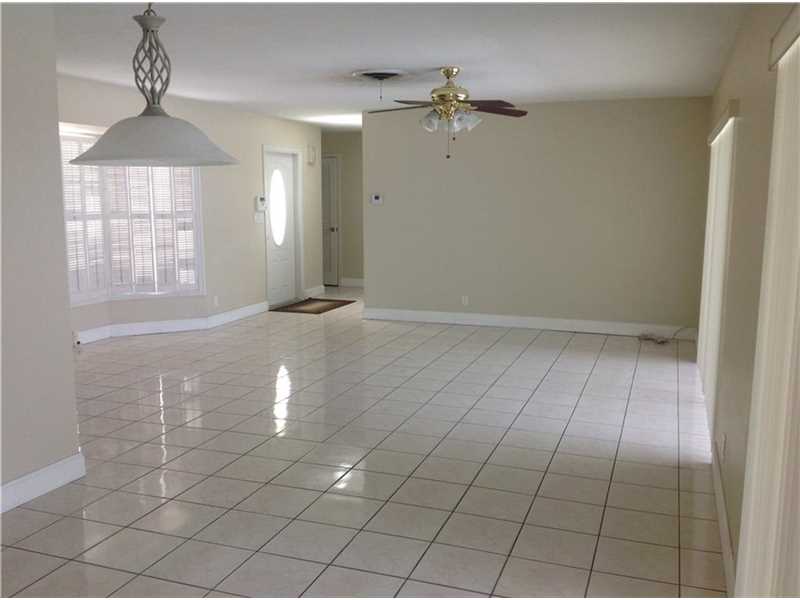 4771 Bayview Dr, Fort Lauderdale, FL 33308