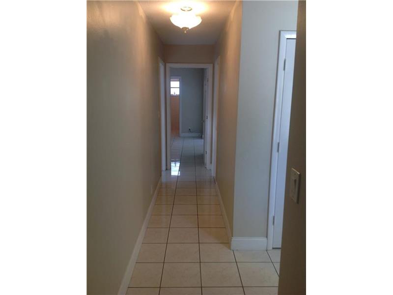 4771 Bayview Dr, Fort Lauderdale, FL 33308