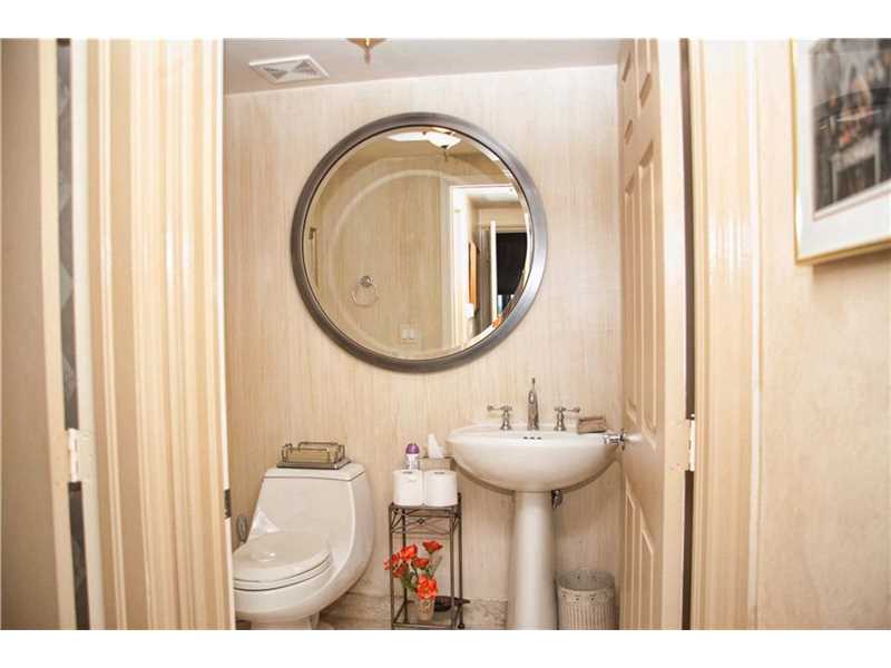 3200 North Ocean Blvd, Fort Lauderdale, FL 33308