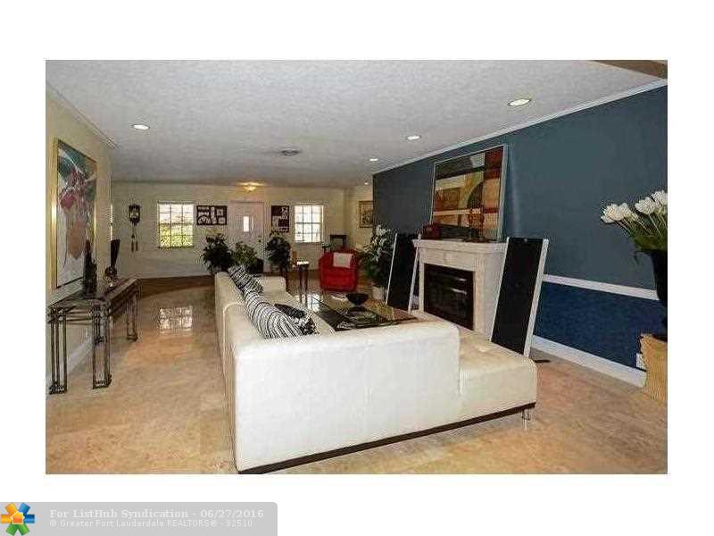 4751 NE 26th Ave, Fort Lauderdale, FL 33308