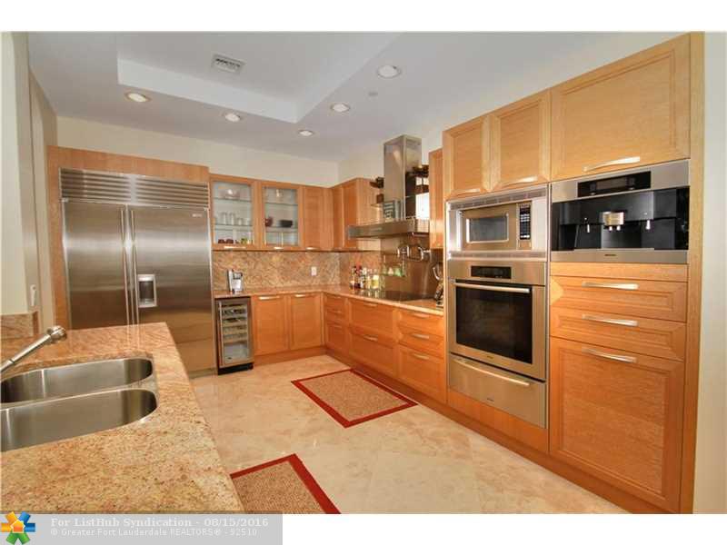 4320 El Mar Dr 402, Lauderdale By The Sea, FL 33308