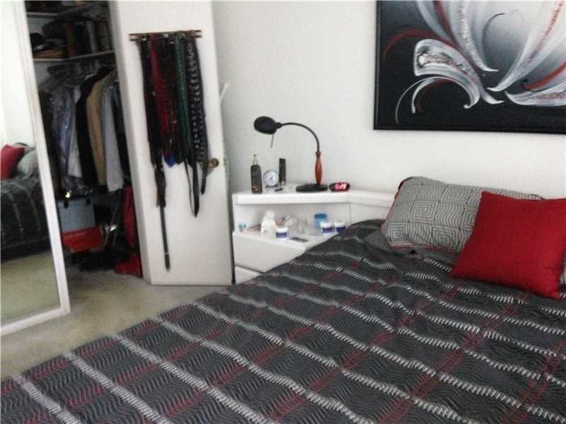 6261 Northeast 19th Ave, Fort Lauderdale, FL 33308