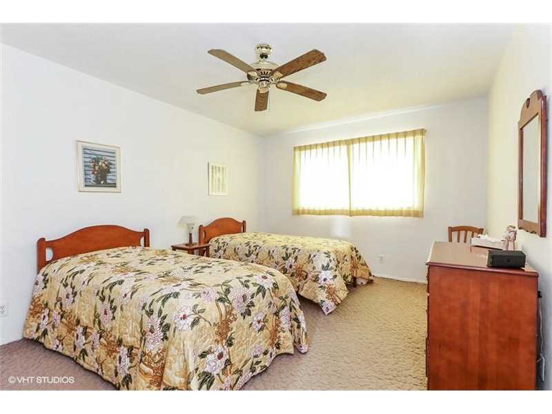 2141 Northeast 68th St, Fort Lauderdale, FL 33308