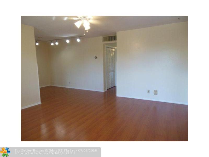 6200 NE 22nd Way # 204, Fort Lauderdale, FL 33308