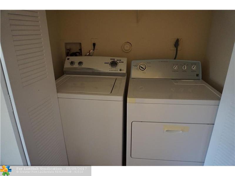 2361 NW 33rd St 605, Oakland Park, FL 33309
