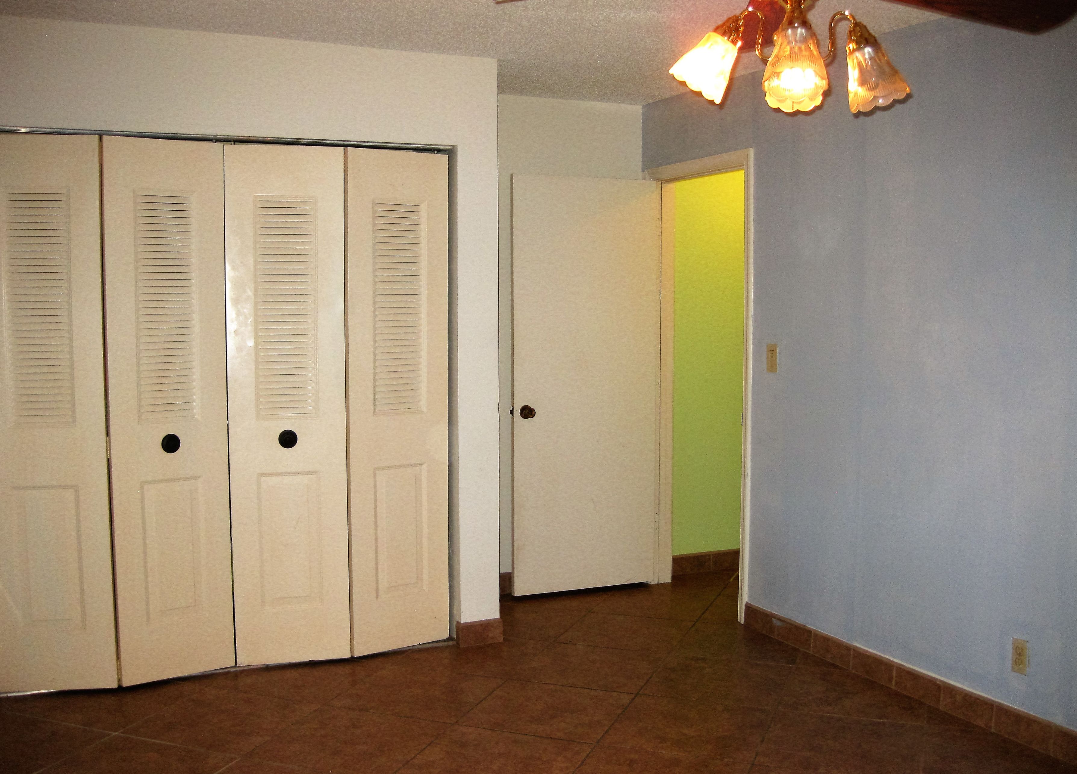 4137 NW 19 TER, Oakland Park, FL 33309
